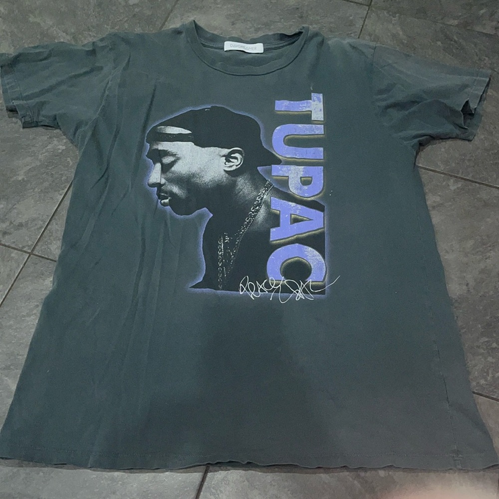 Daydreamer Tupac graphic tee size medium